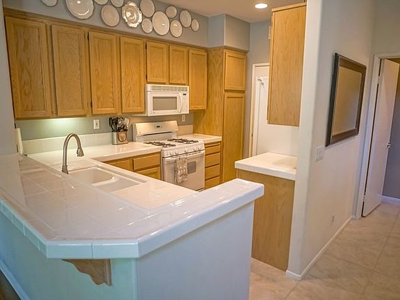 5th image of 26512 Big Horn Way