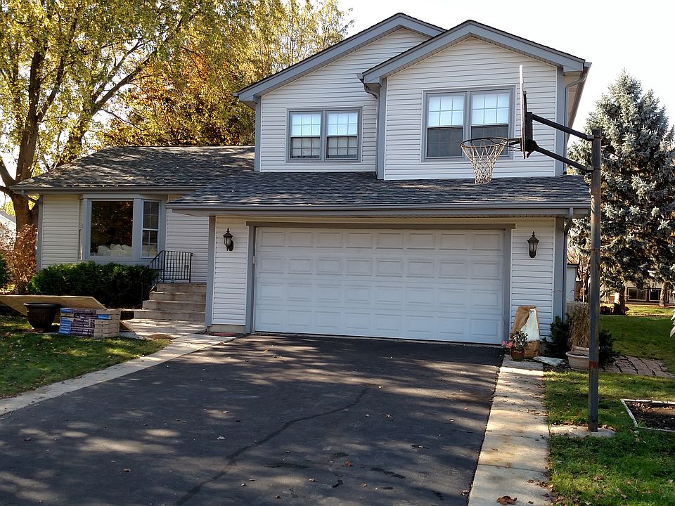 Quiet Corner w/ Mature Trees
