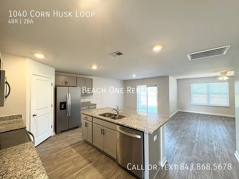 1040 Corn Husk Loop — Photo 7