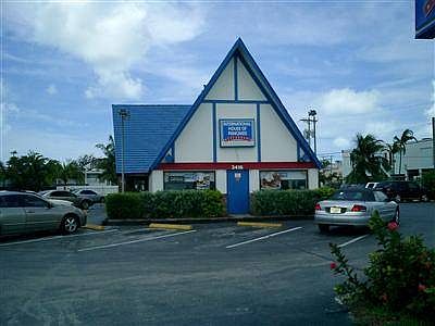 5th image of 3416 N Roosevelt Blvd