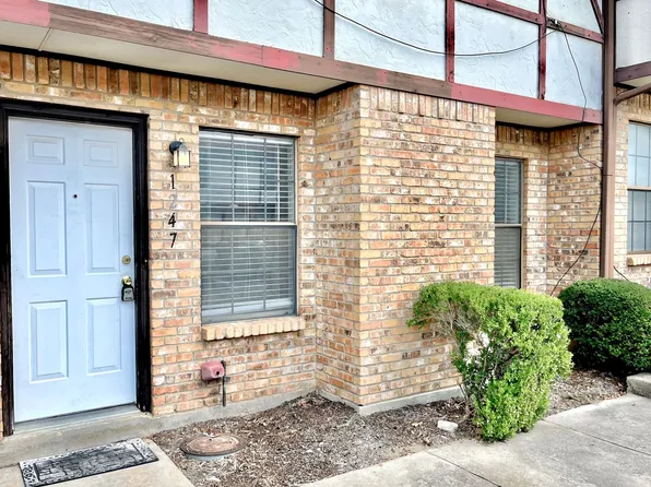 1247 Dallas Dr, Denton, TX 76205