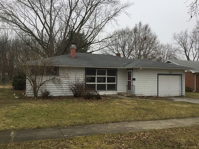1st image of 214 N Walnut St