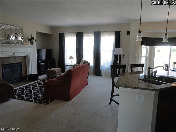 3rd image of 5391 Wayside Dr #84