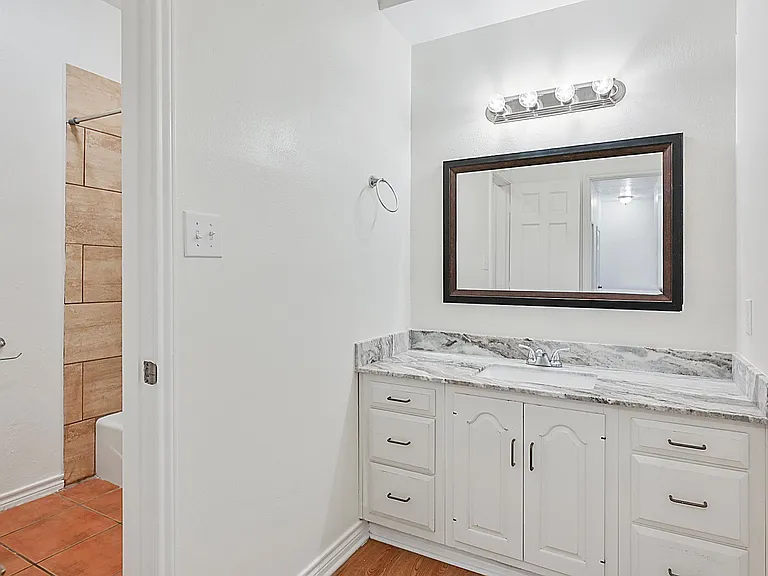 4400 Carter Creek Pkwy #102 — Photo 17
