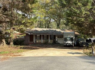 1316 White Oak Ct SE, Conyers, GA 30013