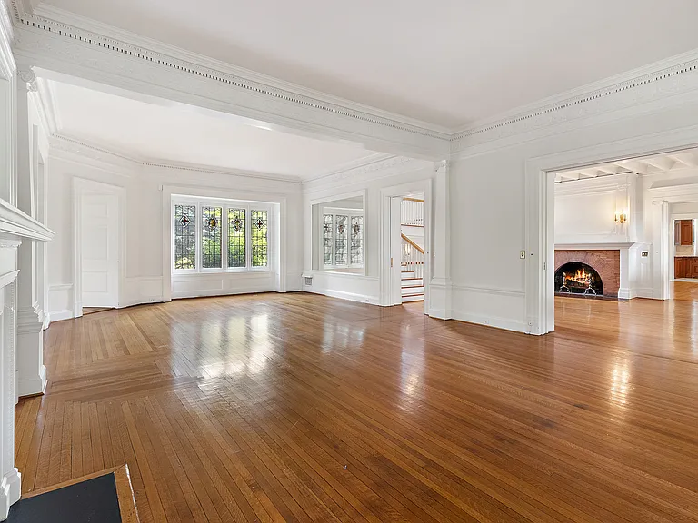 432 Field Point Rd — Photo 13