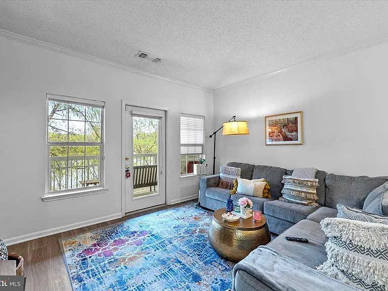 1708 Lake Shore Crest Dr #24 — Photo 7