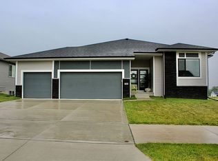 704 Meadow Rd, Adel, IA 50003