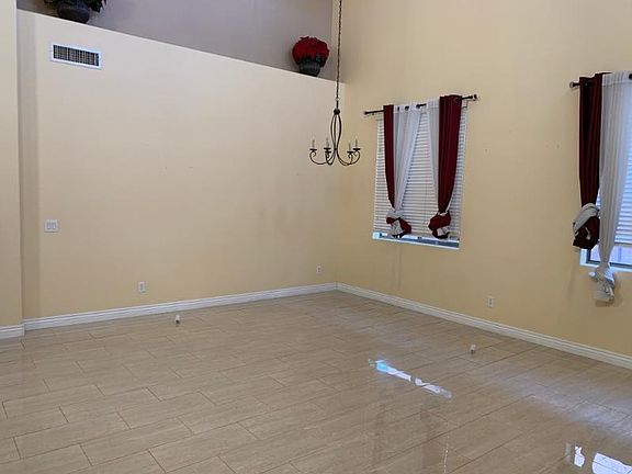 5th image of 2493 E Bridgeport Pkwy