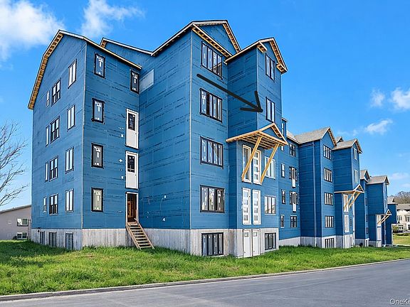 2nd image of 16 Chevron Road #302