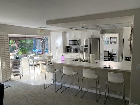 Great Open Kitchen & Nook