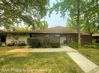 5470 Roundtree Dr APT C, Concord, CA 94521