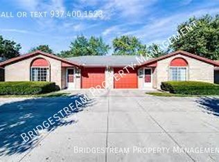 206 N Main St APT B, Englewood, OH 45322