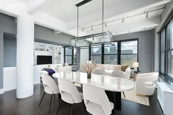 Sold by Sotheby's International Realty | media 4