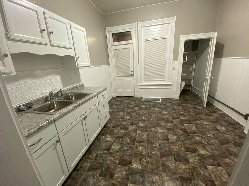 Savannah Duplexes 19021904 Savannah Ave Saint Joseph, MO Zillow