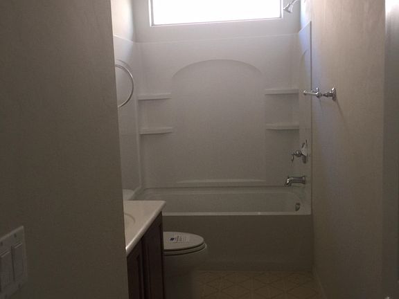 5th image of 21052 E Freedom Dr
