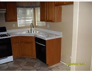 3rd image of 1405 S Nellis Blvd Unit 1028