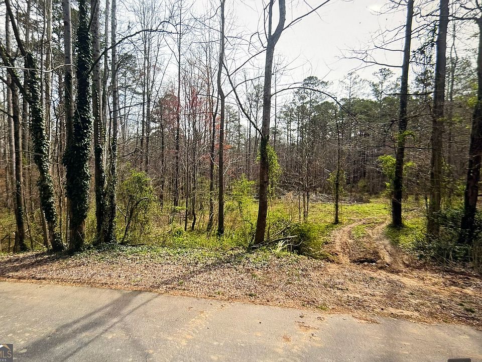 1st image of 303 Mariner Cir