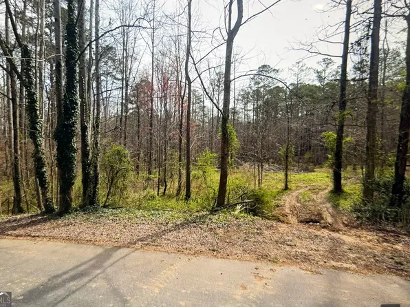 303 Mariner Cir, Woodstock, GA 30189