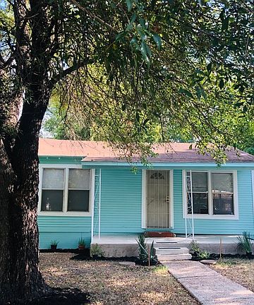 2nd image of 142 Holly St