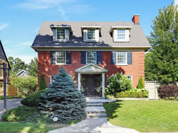 525 Piccadilly Ave, Ottawa, ON K1Y 0H7