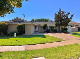 2322 N Sacramento St, Orange, CA 92867
