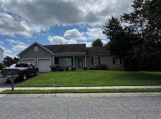 10 Corbit Sharp Dr, Townsend, DE 19734