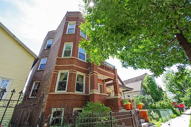 1st image of 2435 N Washtenaw Ave #1