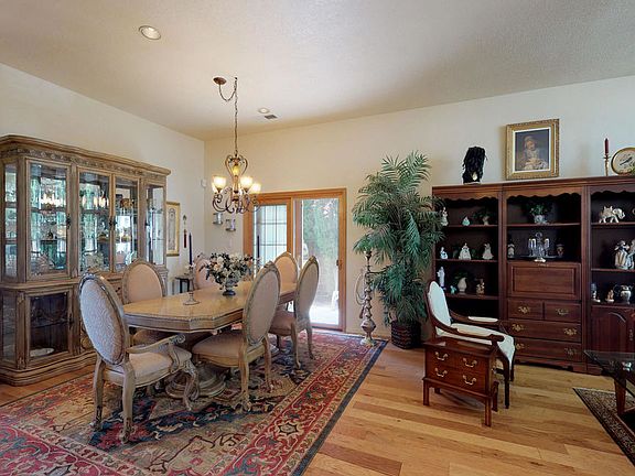 4th image of 3404 Vista Del Sur St NW
