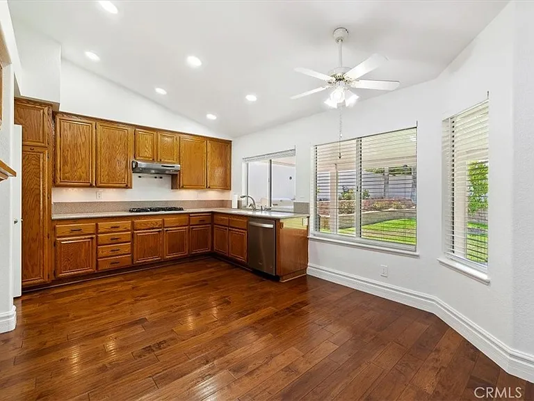 10045 Miracanto Way — Photo 16