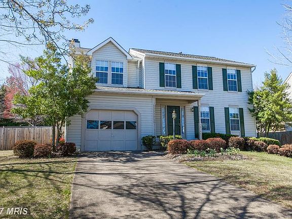 4th image of 13144 Bourne Pl