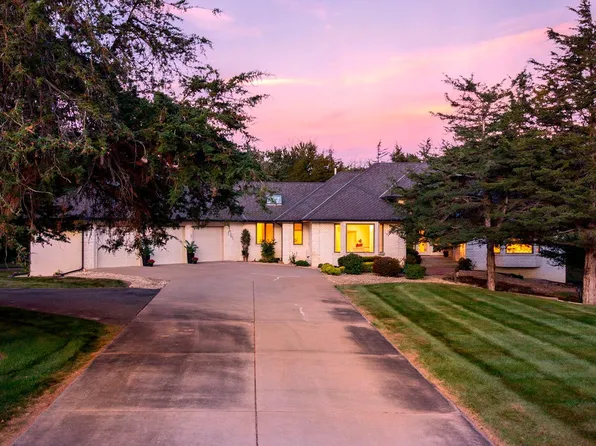 4771 Juniper Ridge Cir NW, Ramsey, MN 55303