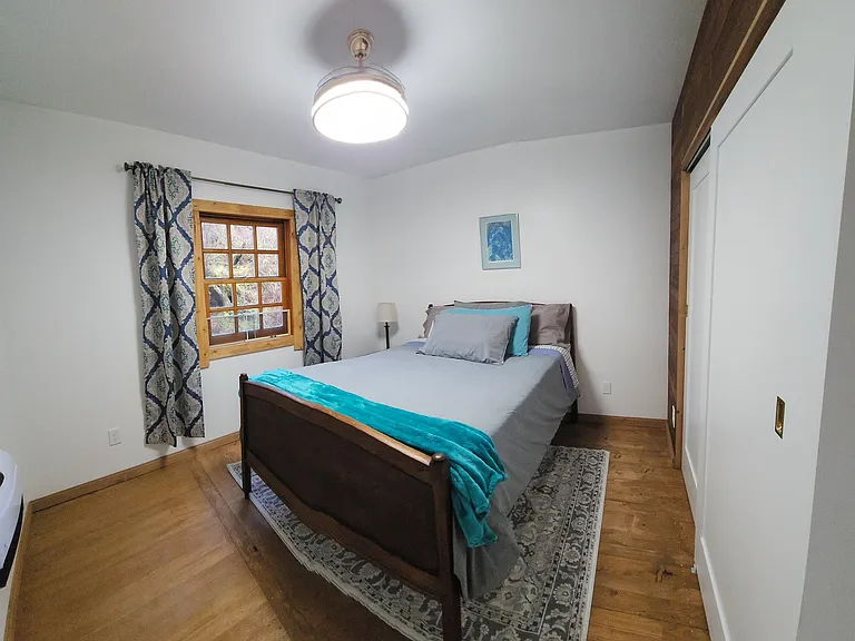 122 Bearberry Ln — Photo 10