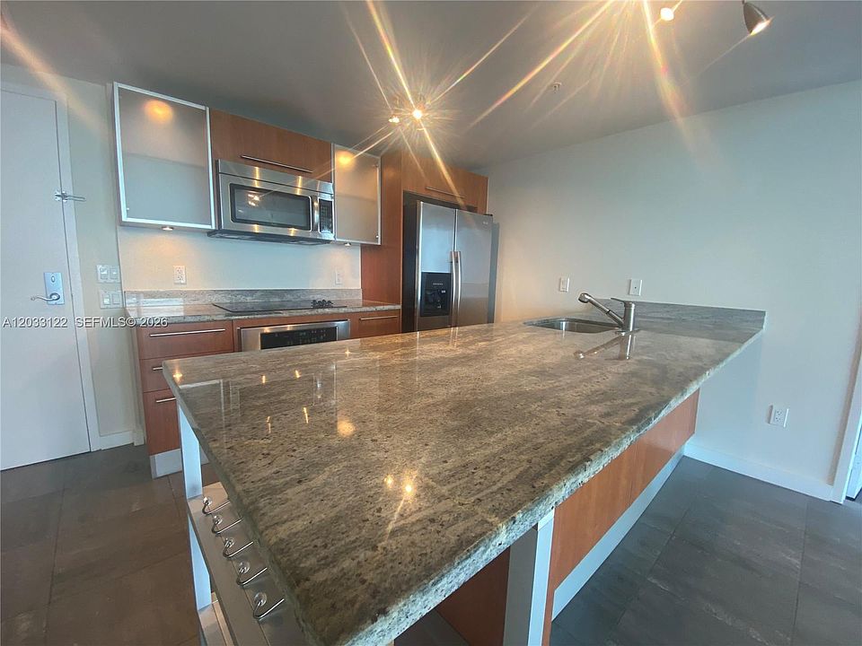 1st image of 185 SW 7th St APT 4206