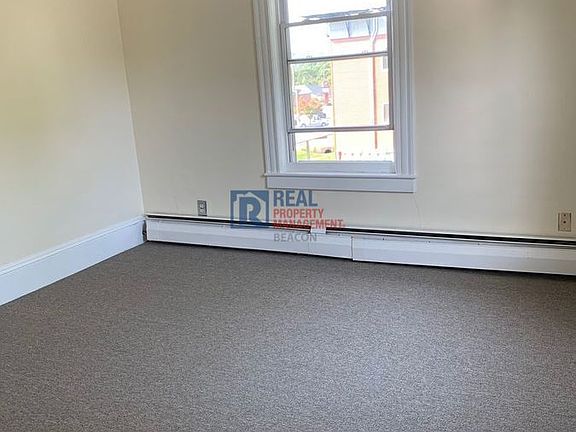 4th image of 24 Tracy St APT 2