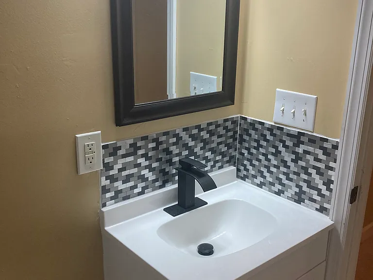11102 Spring Meadow Blvd — Photo 36