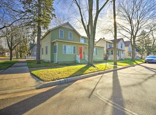 803 Court St, Saint Joseph, MI 49085