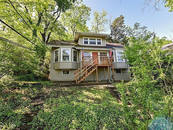 2nd image of 517 McAlpin Ave