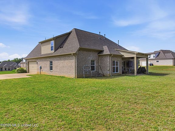 5th image of 1441 Clair Cir S