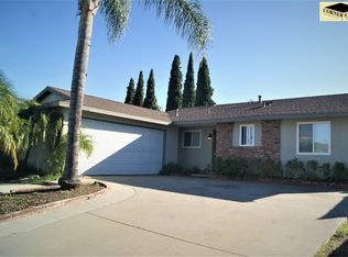 307 Gail Dr, Vista, CA 92084
