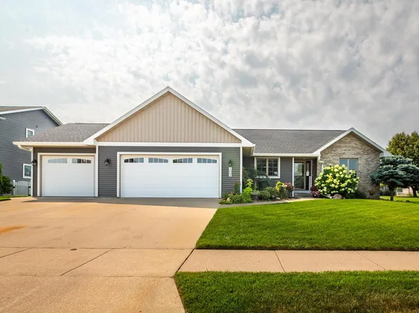 1002 Greenwood STREET, Holmen, WI 54636