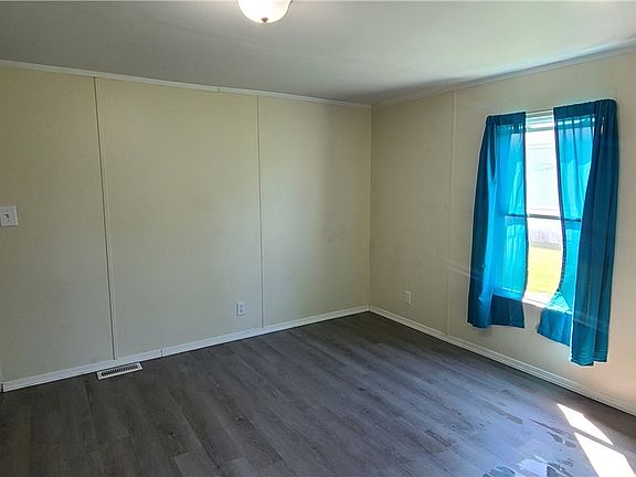 3rd image of 360 S Main St #595