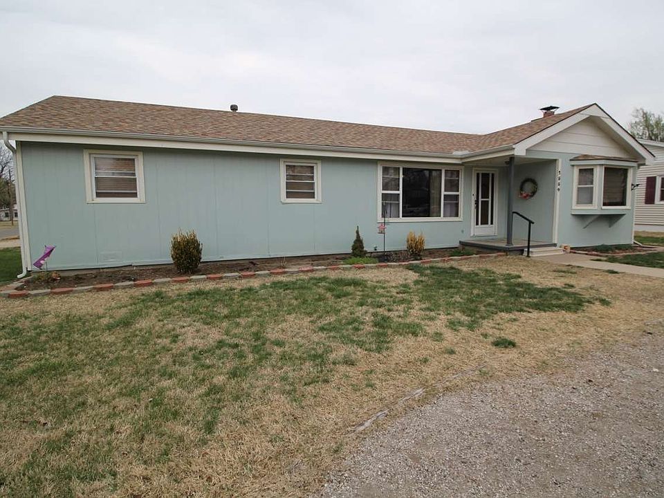 1st image of 1554 N Norwood Ave