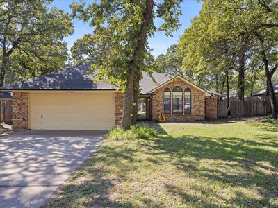 416 Misty Oaks St, Azle, TX, 76020