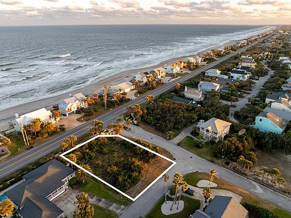 2nd image of 200 Hidden Dune Ct