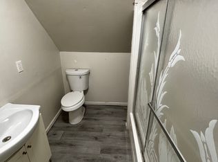 1828 S 6th St #3, Milwaukee, WI 53204