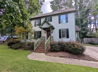 4320 Willow Lake Rd, Raleigh, NC 27616