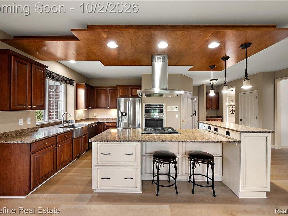 51328 Plymouth Valley Dr, photo 19