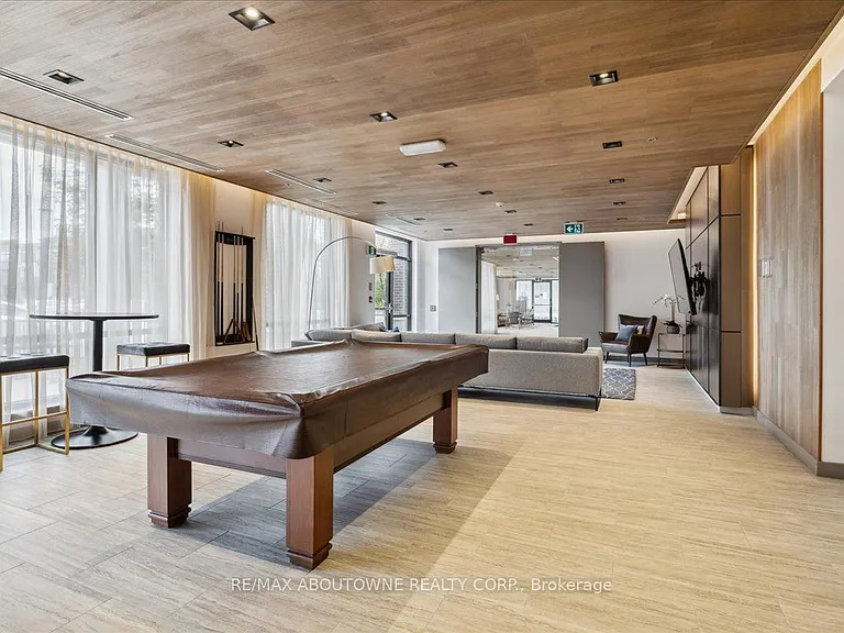 40 Esplanade Ln #102 — Photo 34