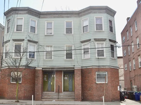 204-206 Washington St, Somerville, MA 02143